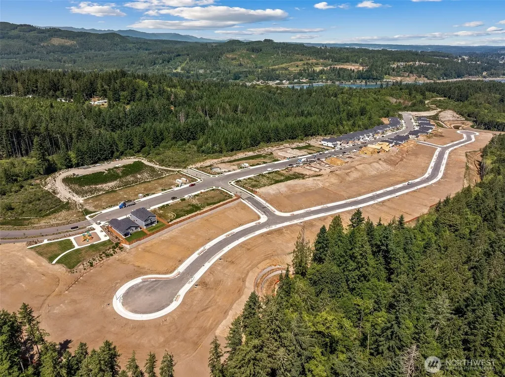 3995 Flat Top Drive Bremerton WA 98312
