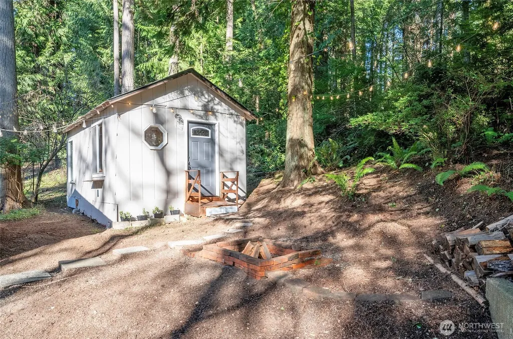 4803 165th Avenue SW Longbranch WA 98351