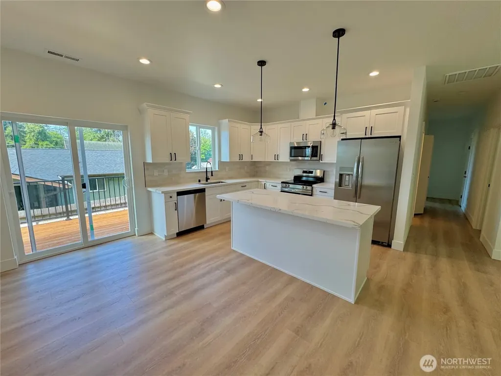 1122 Tecumseh Street Aberdeen WA 98520