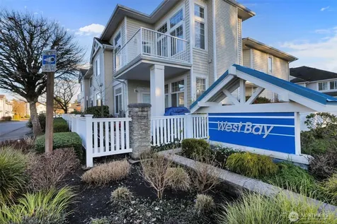 23519 55th Avenue S Kent WA 98032