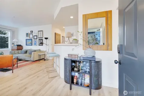 23519 55th Avenue S Kent WA 98032