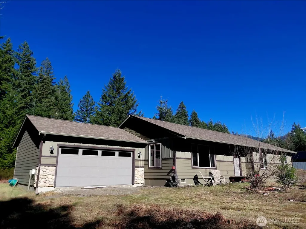 105 Jack Fir Court E Packwood WA 98361