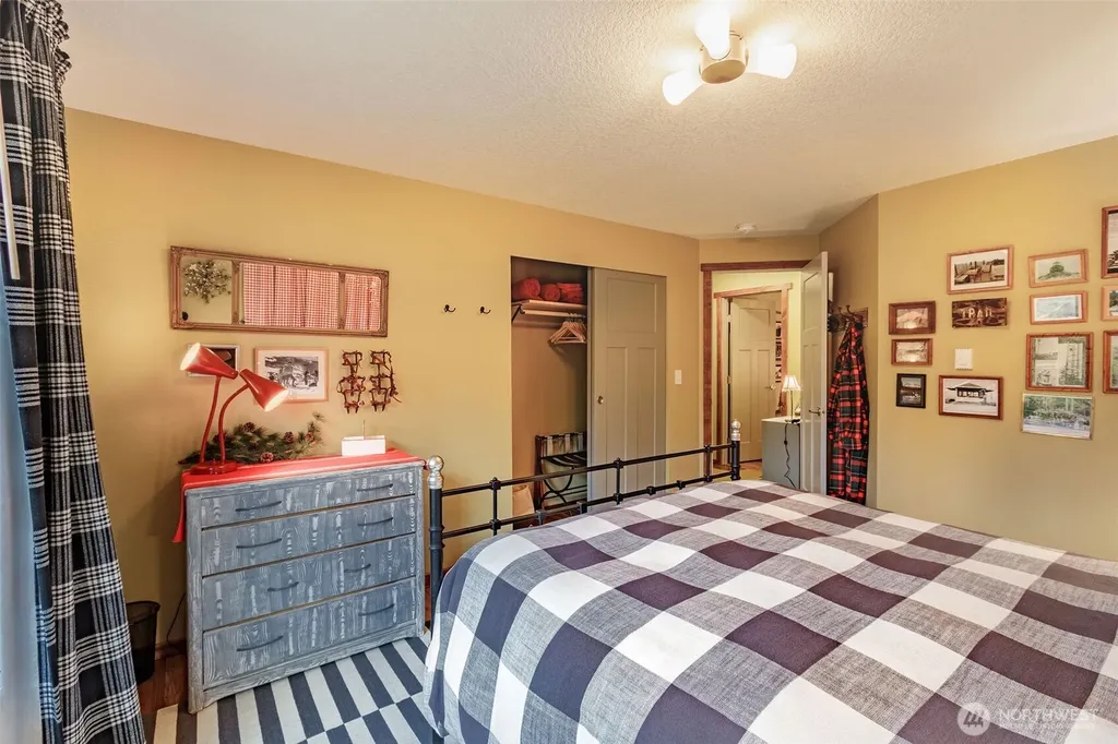 105 Jack Fir Court E Packwood WA 98361