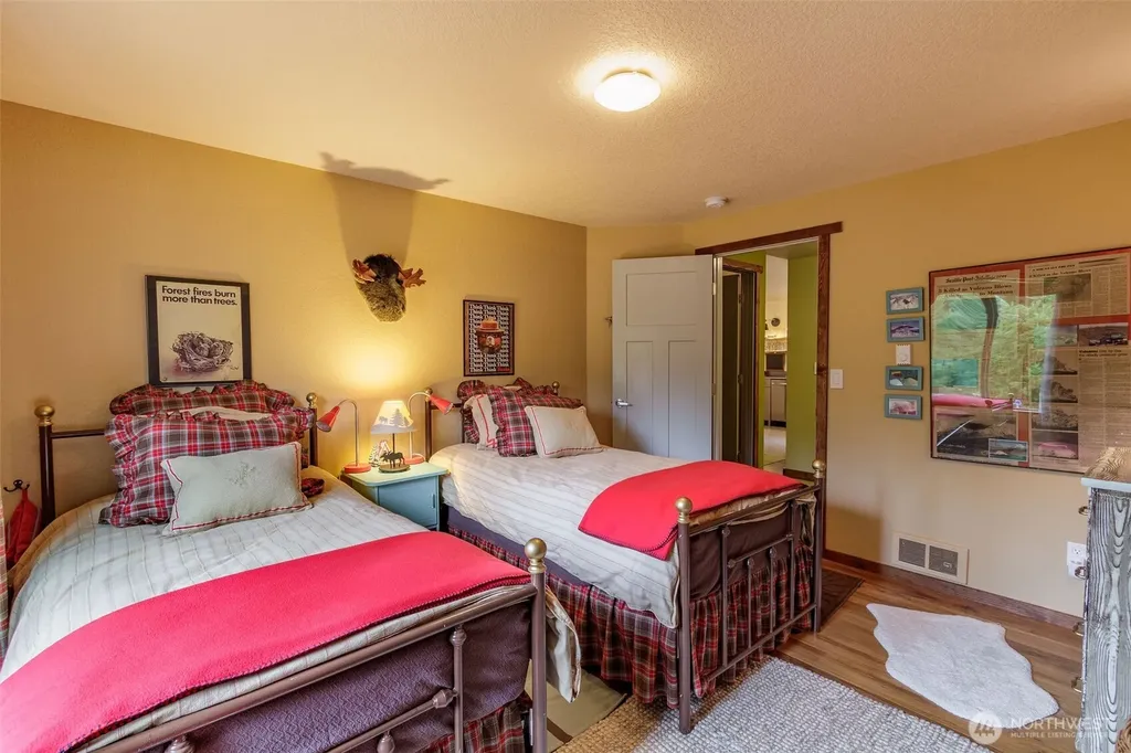 105 Jack Fir Court E Packwood WA 98361