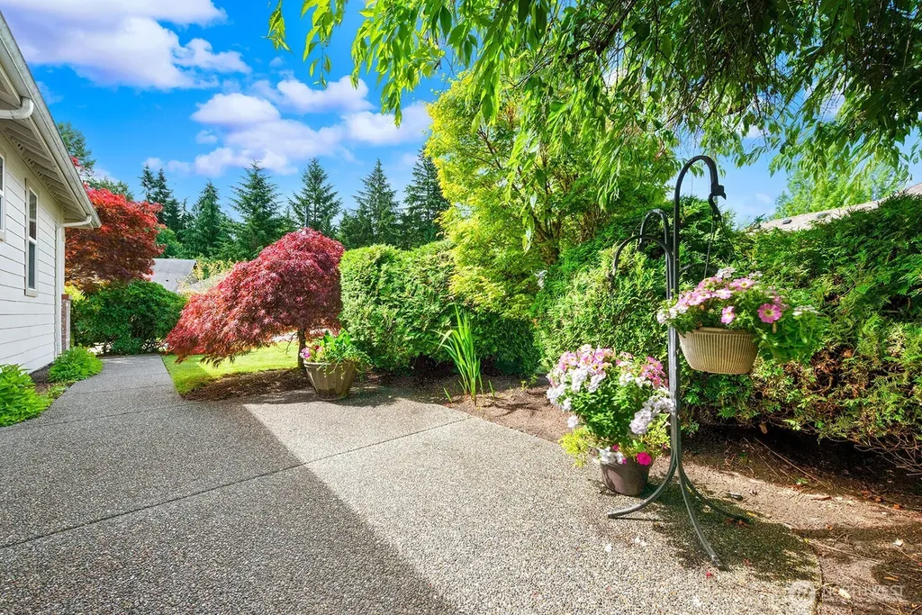 24174 NE 122nd Street Redmond WA 98053