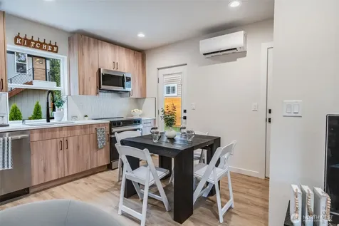 12531 25th Avenue NE Seattle WA 98125