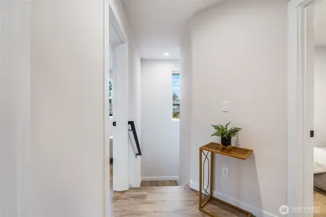 12531 25th Avenue NE Seattle WA 98125