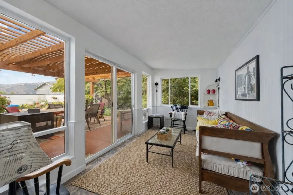 175 Green Avenue Manson WA 98831