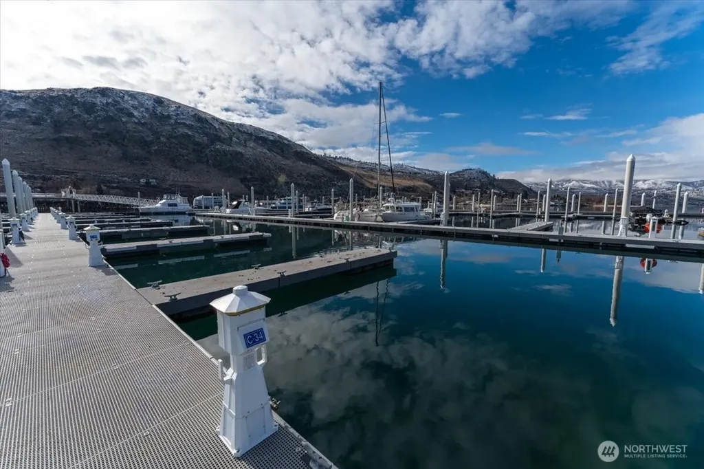 1350 W Woodin Avenue Chelan WA 98816