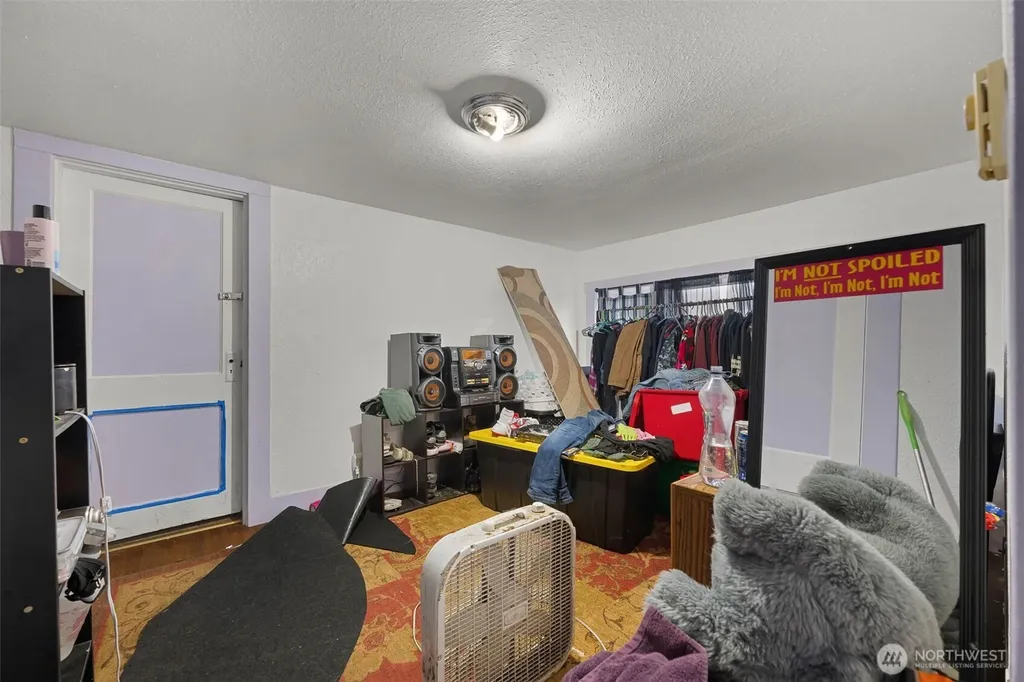 2719 Pacific Avenue Hoquiam WA 98550
