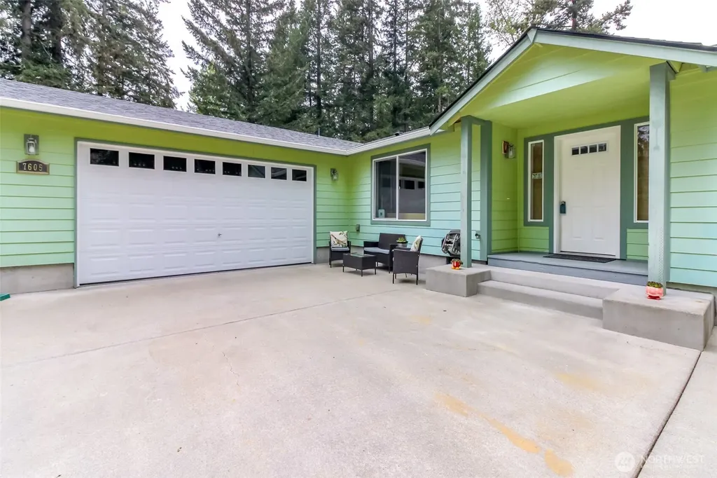 7605 295th Roy WA 98580