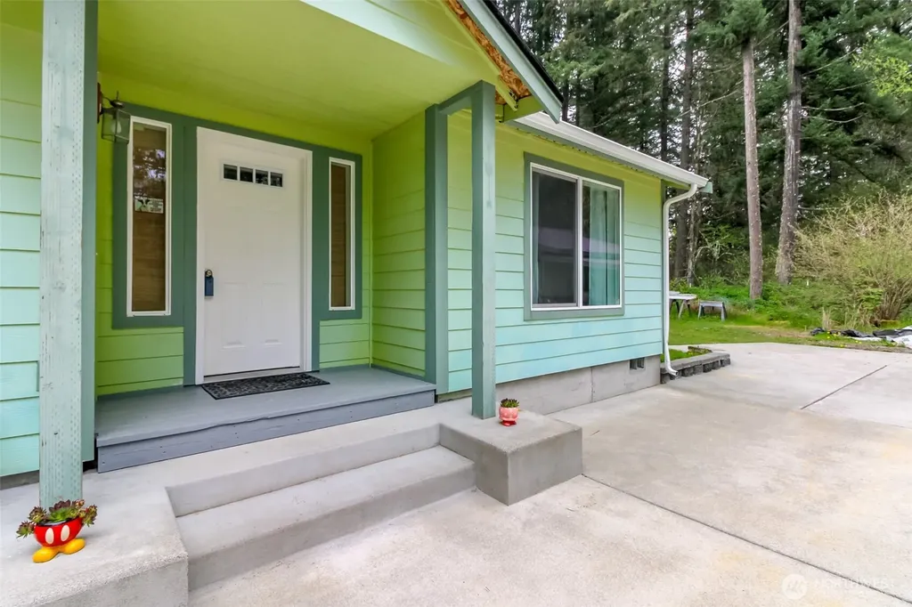 7605 295th Roy WA 98580
