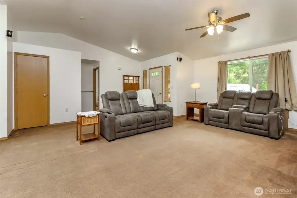 7605 295th Roy WA 98580