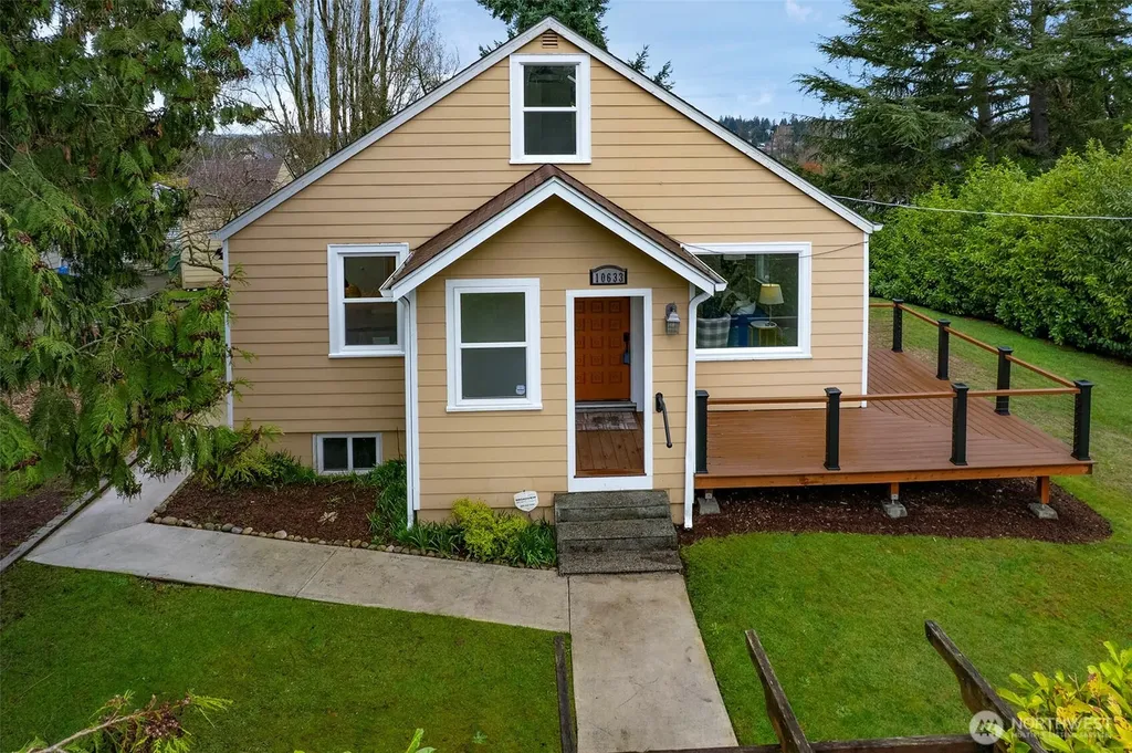 10633 21st Avenue SW Seattle WA 98146