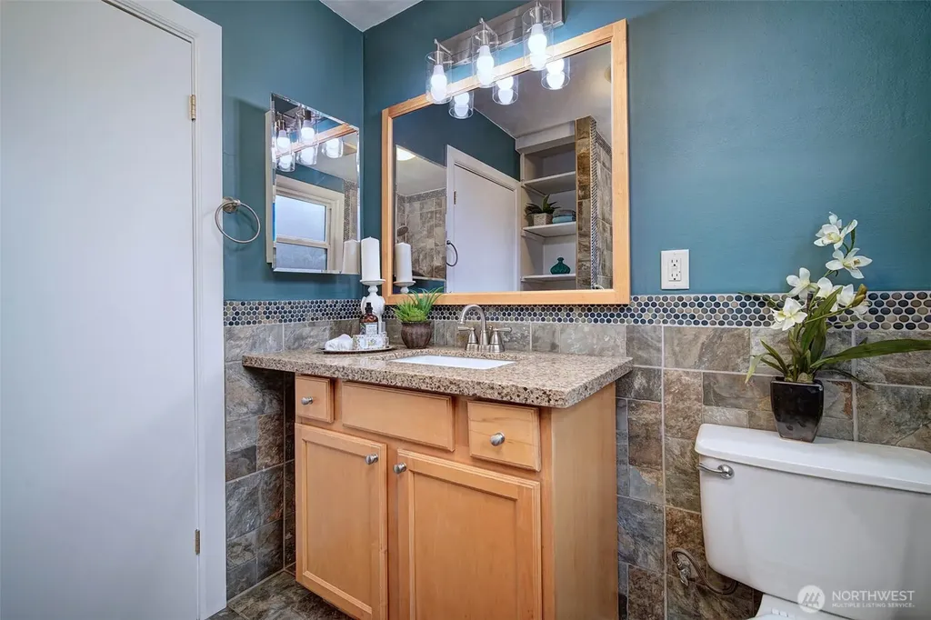 10633 21st Avenue SW Seattle WA 98146
