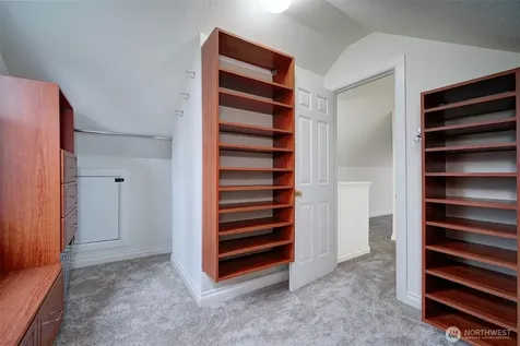 10633 21st Avenue SW Seattle WA 98146