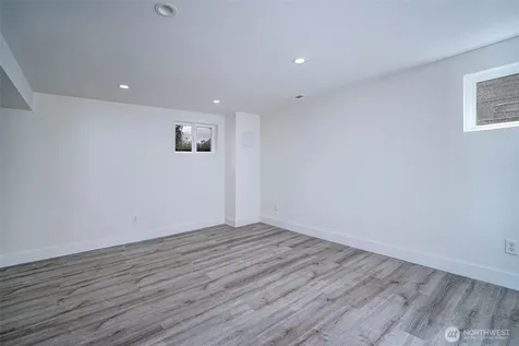 10633 21st Avenue SW Seattle WA 98146
