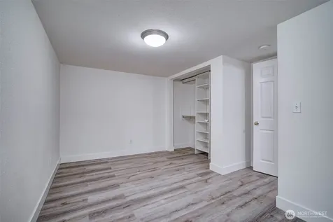 10633 21st Avenue SW Seattle WA 98146