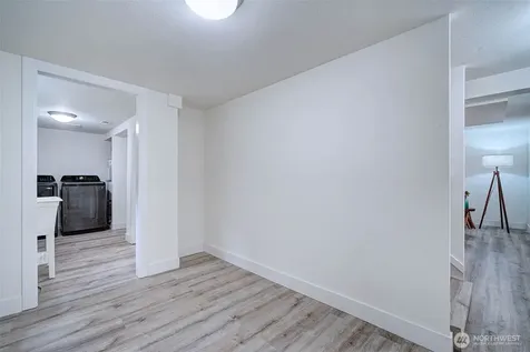 10633 21st Avenue SW Seattle WA 98146
