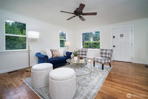 10633 21st Avenue SW Seattle WA 98146