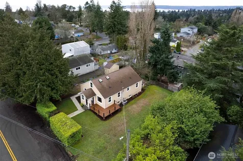 10633 21st Avenue SW Seattle WA 98146