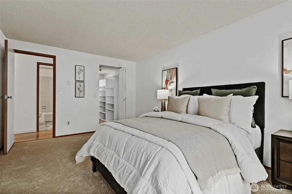 10501 8th Avenue NE Seattle WA 98125