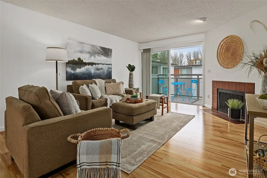 10501 8th Avenue NE Seattle WA 98125