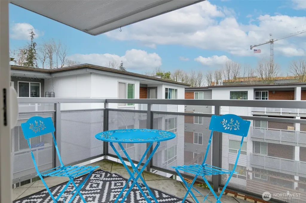 10501 8th Avenue NE Seattle WA 98125
