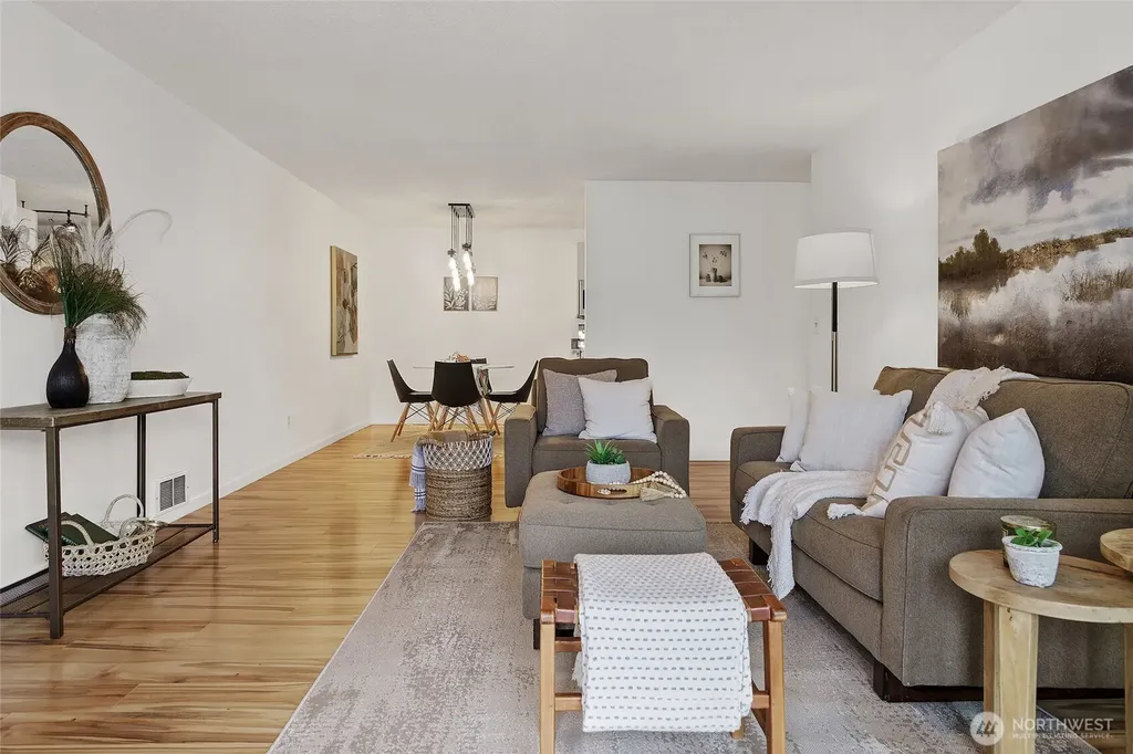 10501 8th Avenue NE Seattle WA 98125