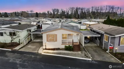 10526 60th Street Ct E Puyallup WA 98372