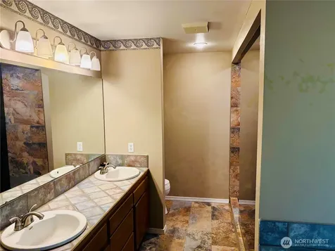19210 106th Avenue Ct E Graham WA 98338