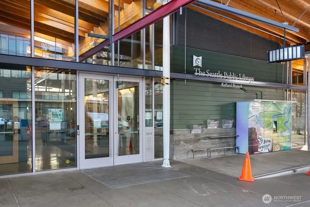 1707 NW 59th Street Seattle WA 98107