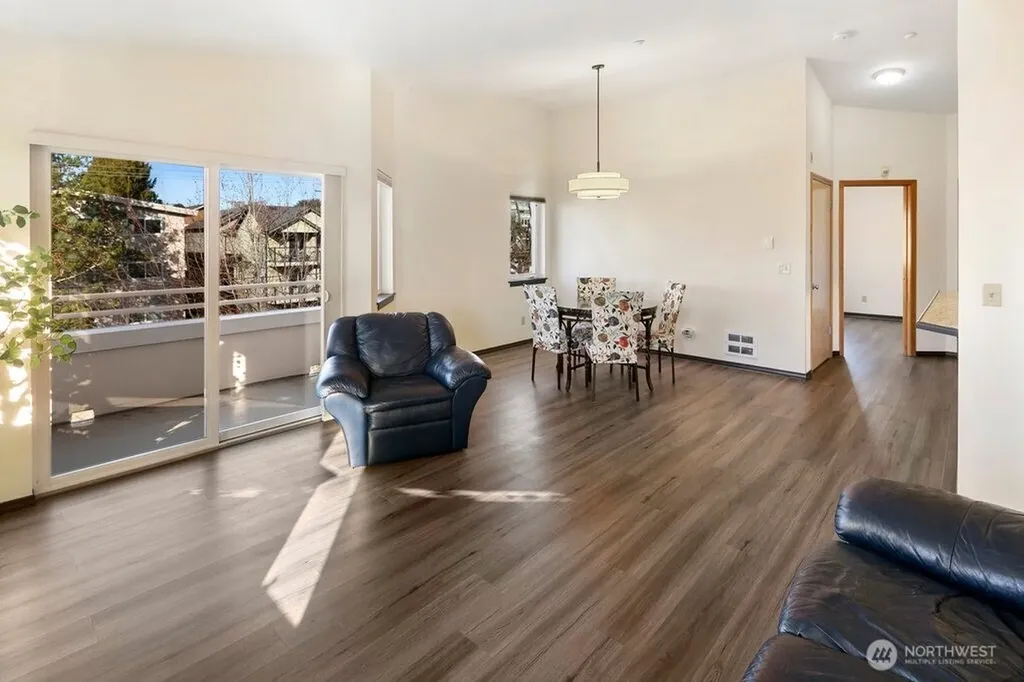 1707 NW 59th Street Seattle WA 98107