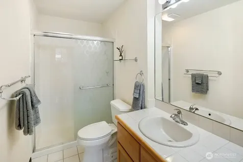 1707 NW 59th Street Seattle WA 98107