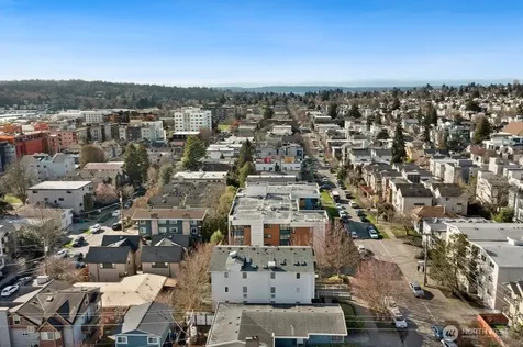 1707 NW 59th Street Seattle WA 98107