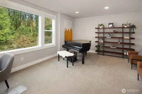 3817 163rd Avenue SE Bellevue WA 98008