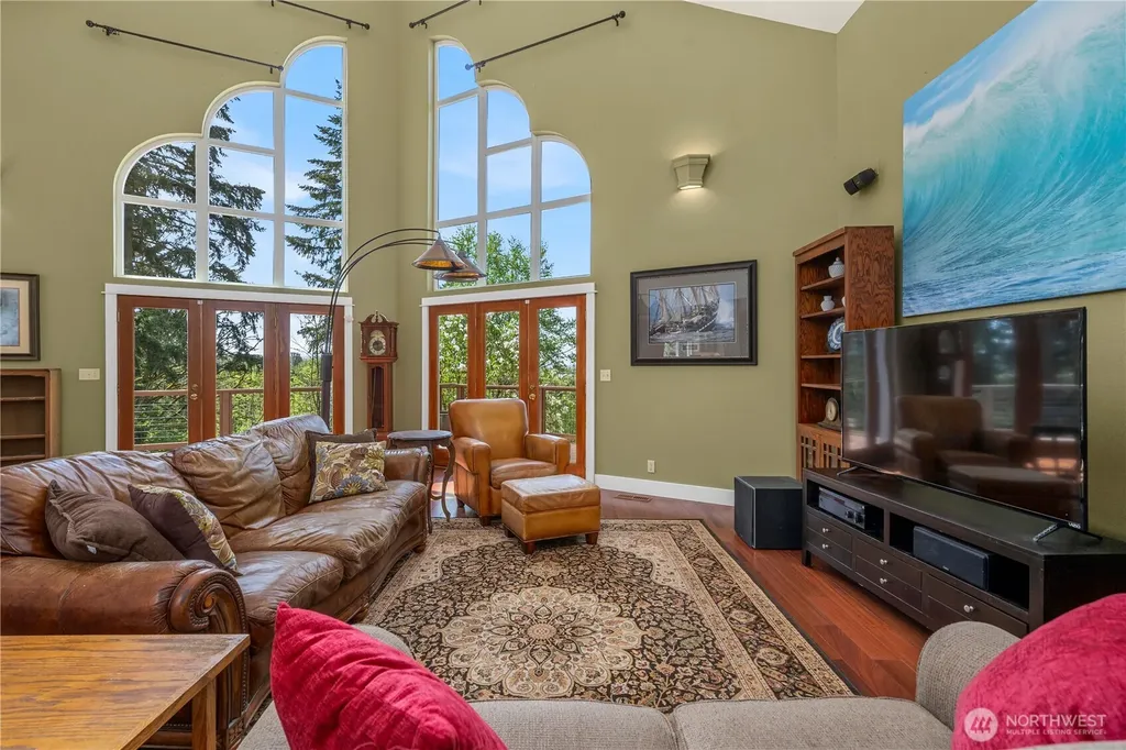 10507 48th Street E Edgewood WA 98372