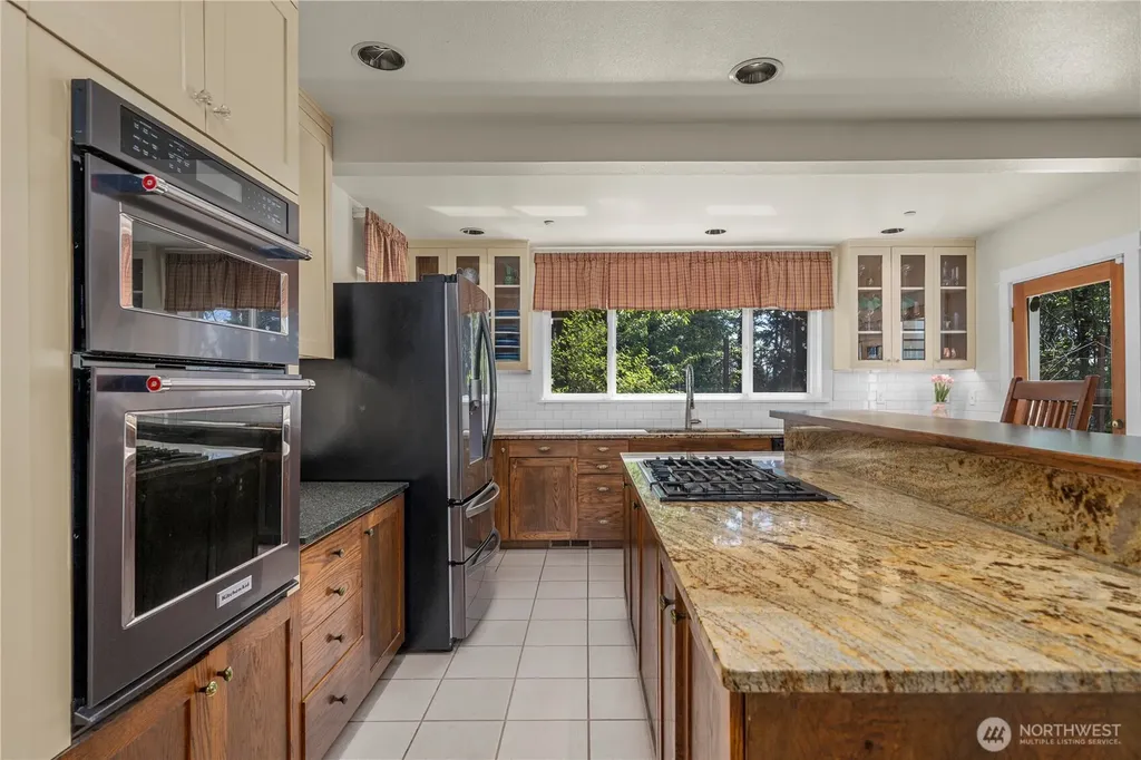10507 48th Street E Edgewood WA 98372
