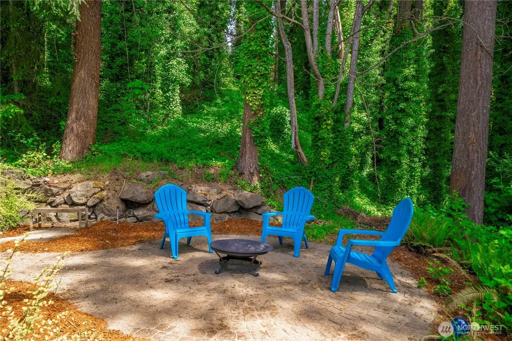 10507 48th Street E Edgewood WA 98372