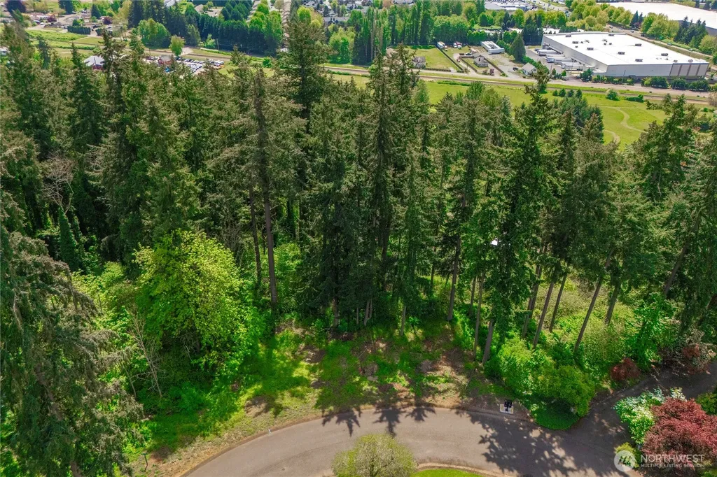 10507 48th Street E Edgewood WA 98372