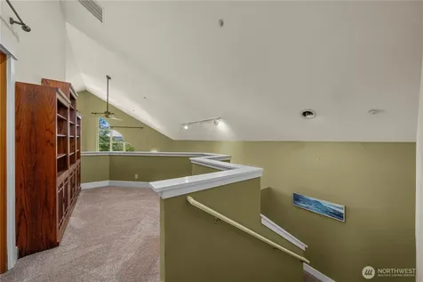 10507 48th Street E Edgewood WA 98372