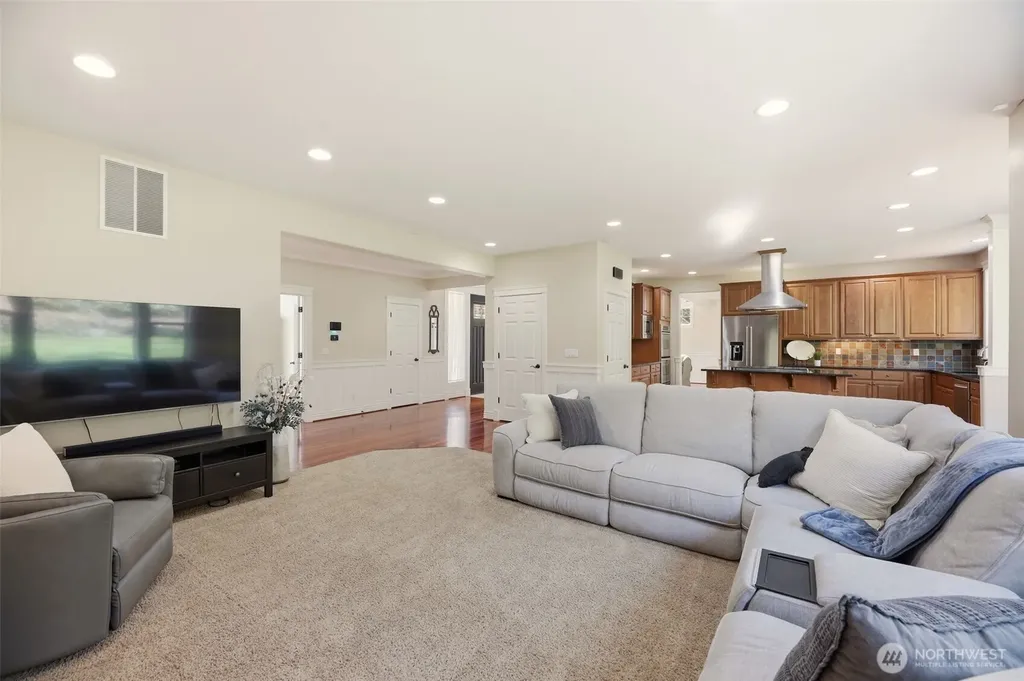 12932 3rd Avenue NE Tulalip WA 98271