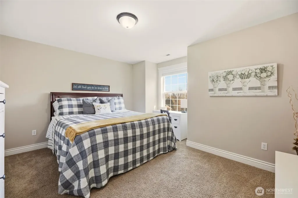 12932 3rd Avenue NE Tulalip WA 98271