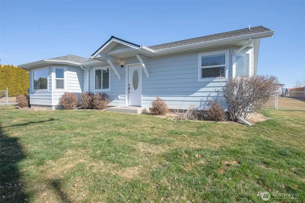 225 N Nile Avenue East Wenatchee WA 98802