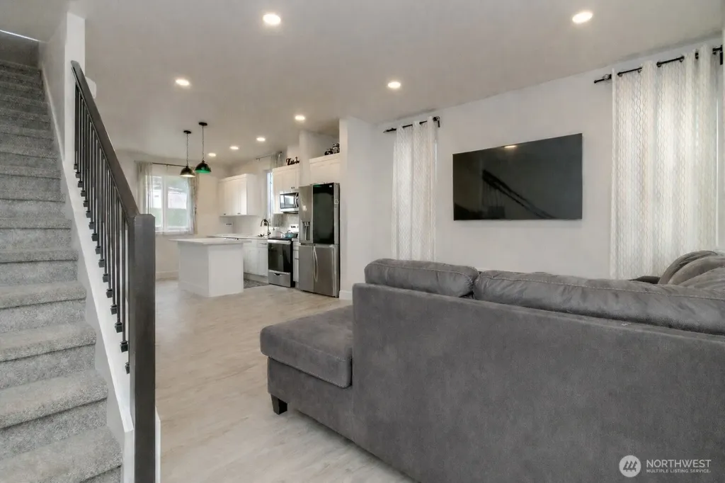 6642 S Alder Street Tacoma WA 98409