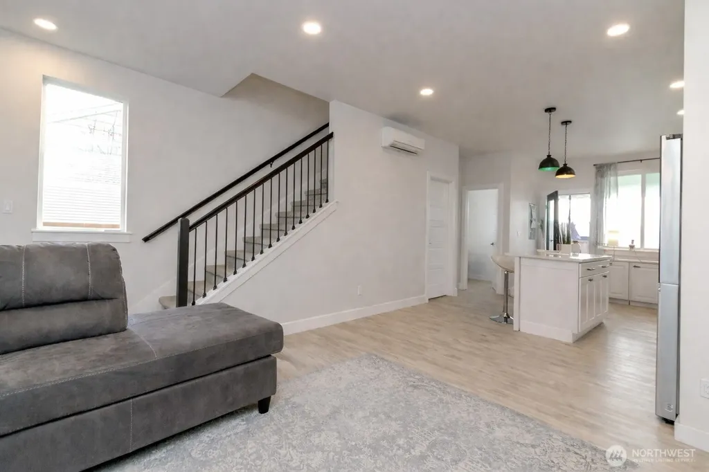 6642 S Alder Street Tacoma WA 98409