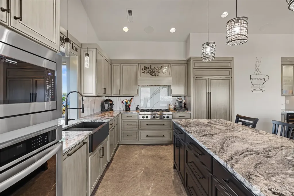 111 Wren Loop SW Mattawa WA 99349