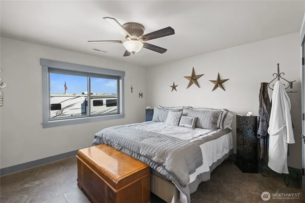 111 Wren Loop SW Mattawa WA 99349