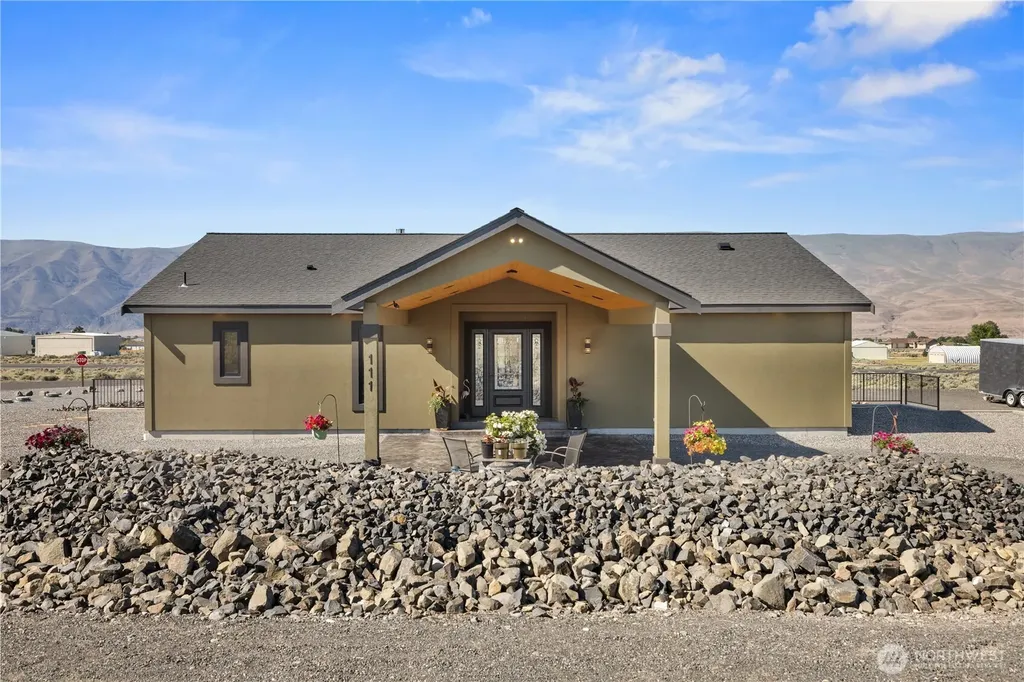 111 Wren Loop SW Mattawa WA 99349