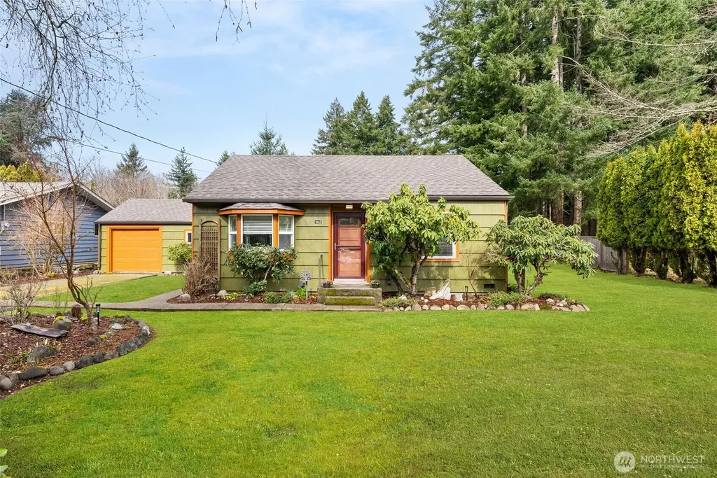 1912 Elliott Avenue NW Olympia WA 98502